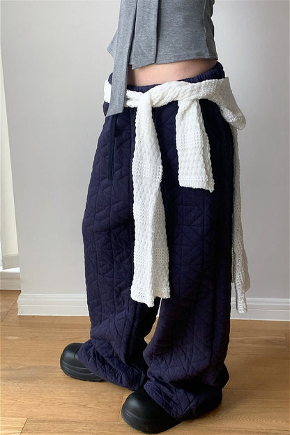 Pantalones térmicos gruesos acolchados con forma de diamante y cordón