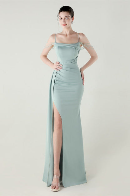 Vestido de fiesta de sirena de satén con tirantes finos