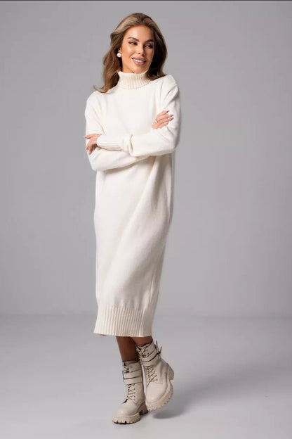 Vestido suéter de cuello alto holgado