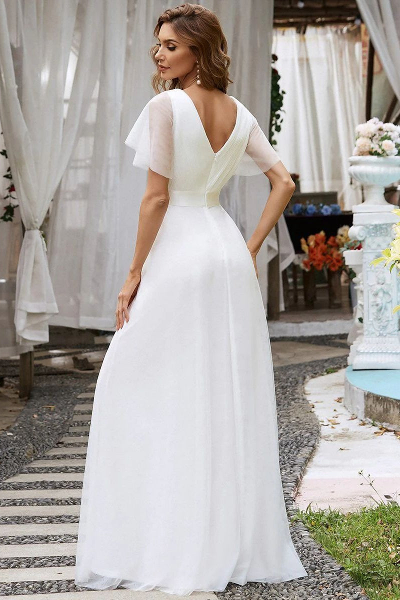 Vestido largo elegante con volantes de malla y cuello en V para recepción