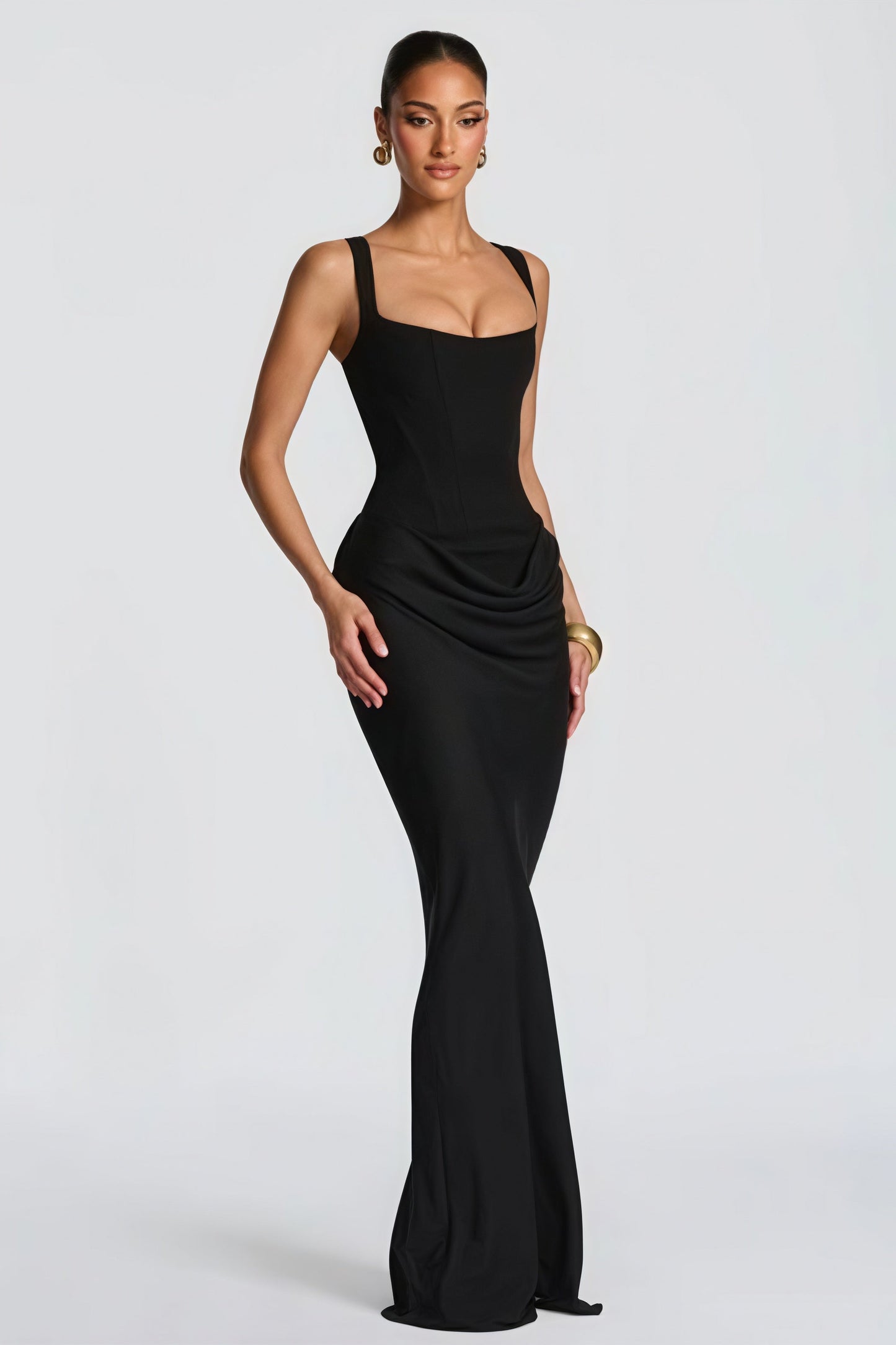 Vestido largo ajustado sexy con fruncido, tirantes finos y deshuesado en la cintura