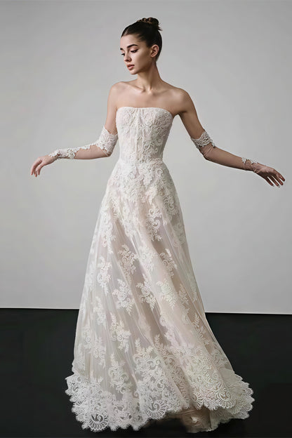 Vestido de recepción con estampado floral, sin tirantes y con encaje vintage