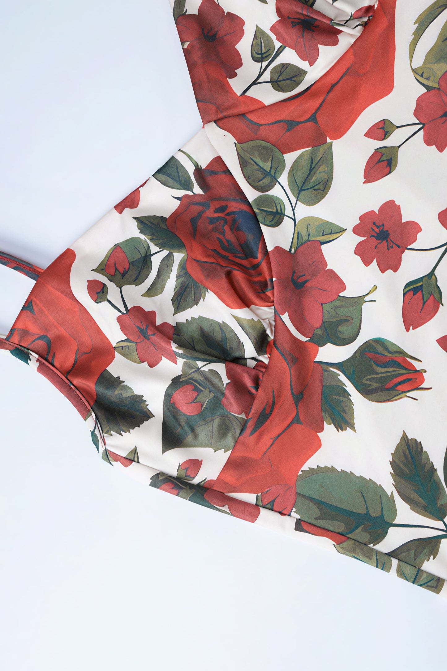 Conjunto de falda larga ajustada y top camisero con estampado floral