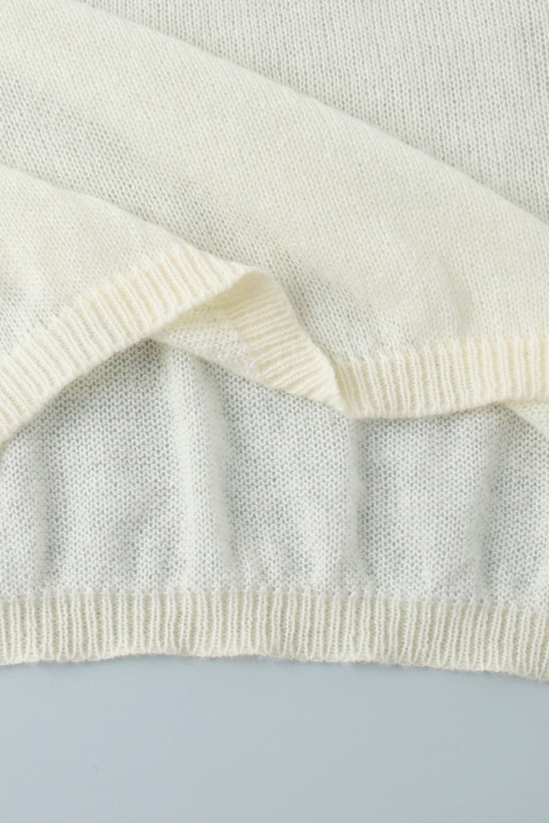 Blusa Minimalista Tejida Calada de Polo con Mangas Abullonadas