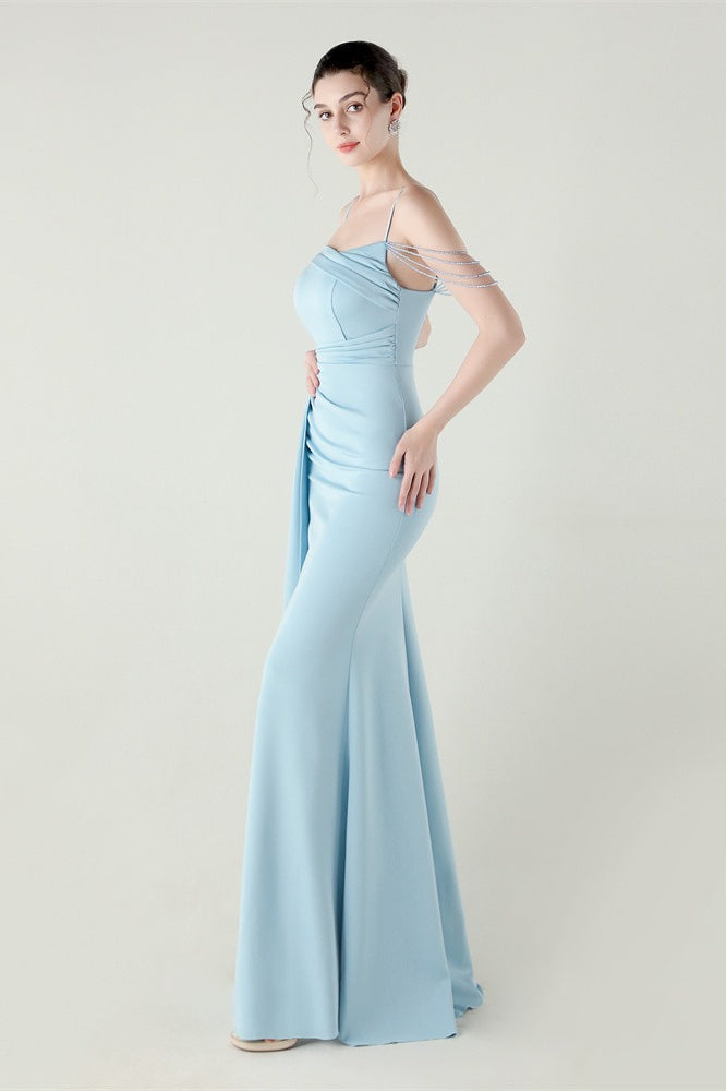 Vestido de fiesta de sirena de satén con tirantes finos