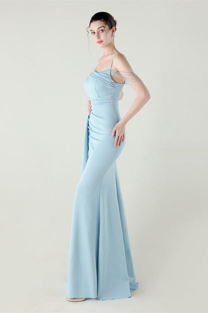 Vestido de fiesta de sirena de satén con tirantes finos