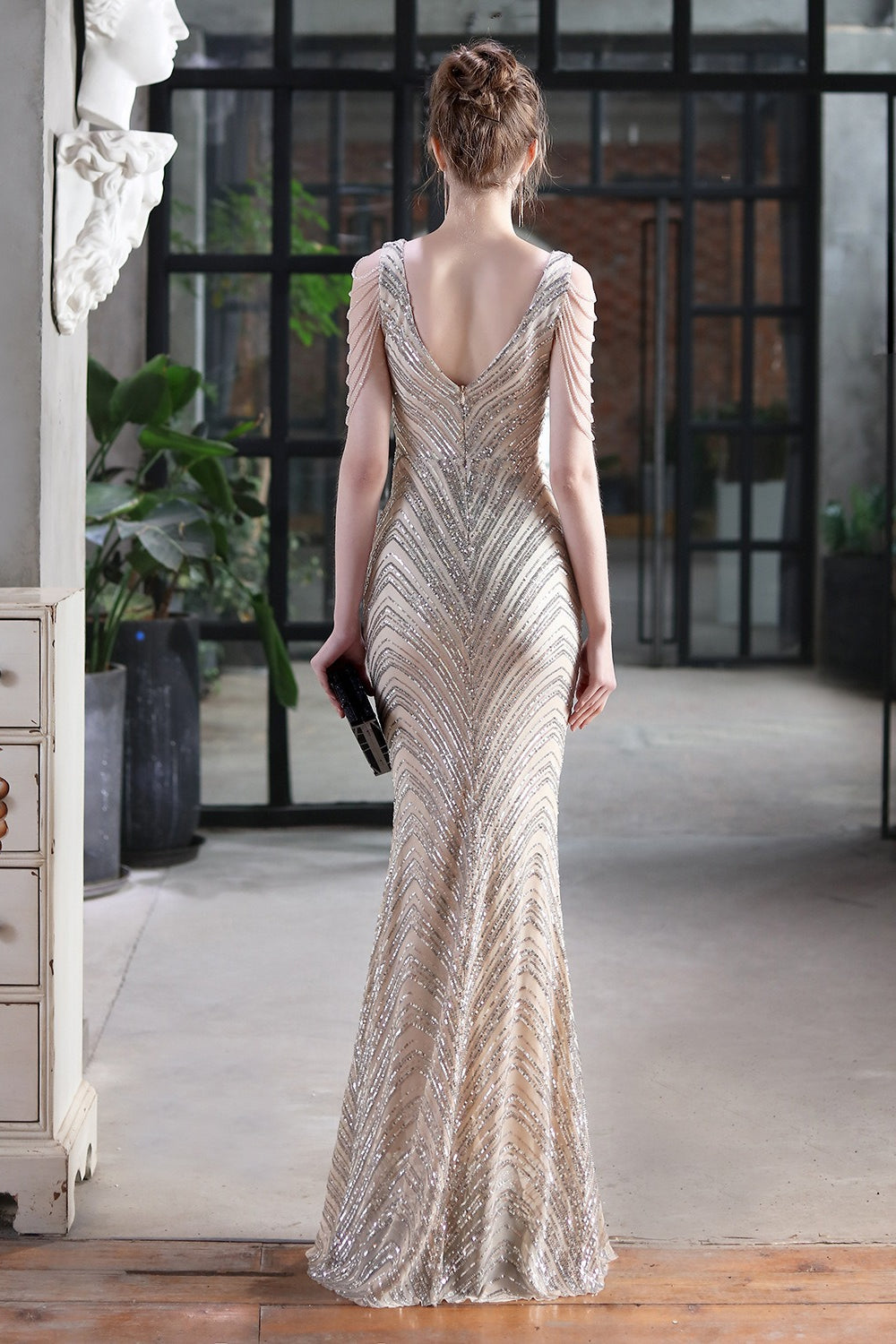 Elegante vestido de fiesta de sirena con lentejuelas