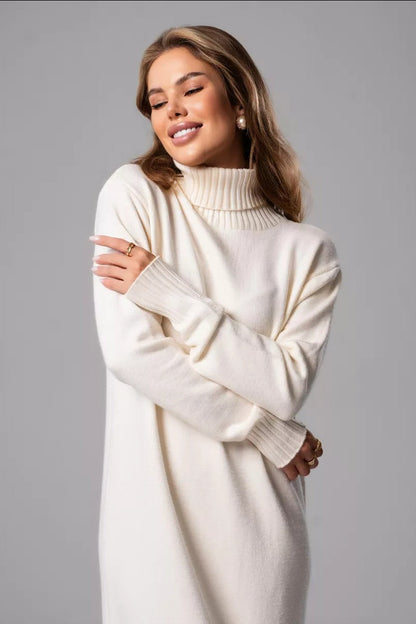 Vestido suéter de cuello alto holgado