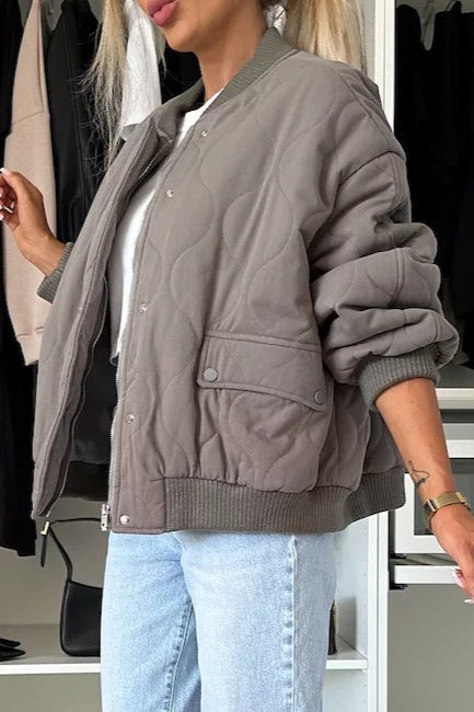 Abrigo acolchado liso casual con botones