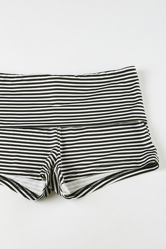Conjunto de dos piezas de top halter a rayas con bajo de puño y corte casual