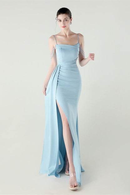 Vestido de fiesta de sirena de satén con tirantes finos