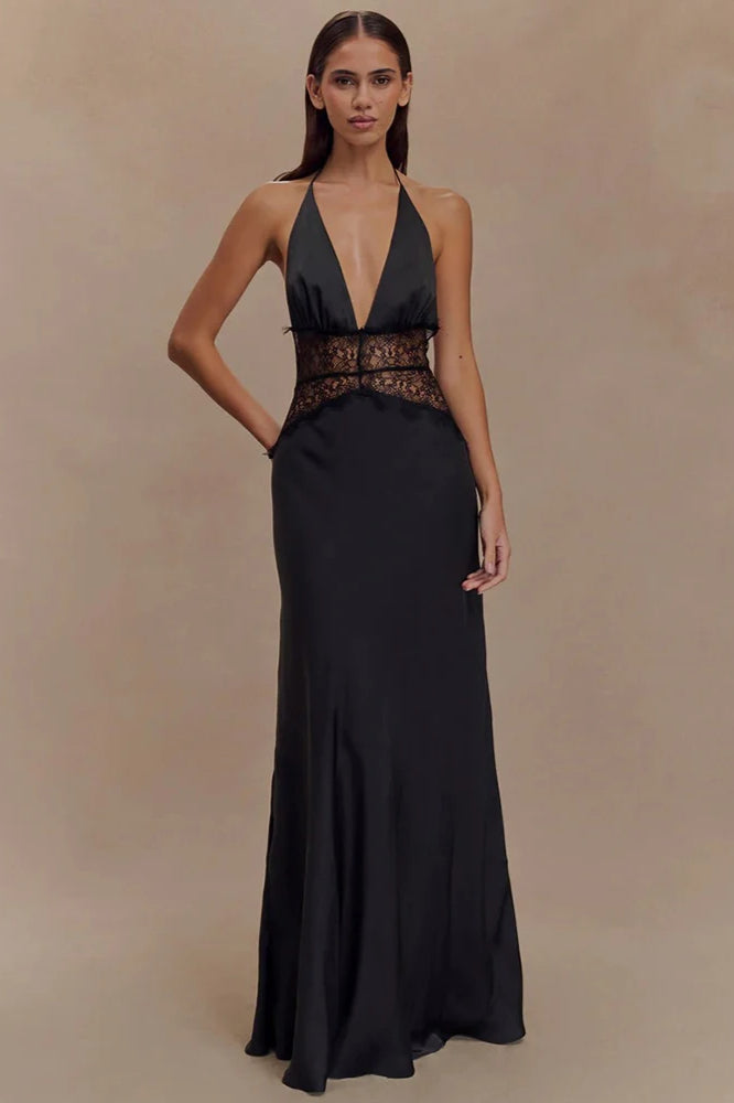 Vestido bohemio halter sin espalda con retazos de encaje