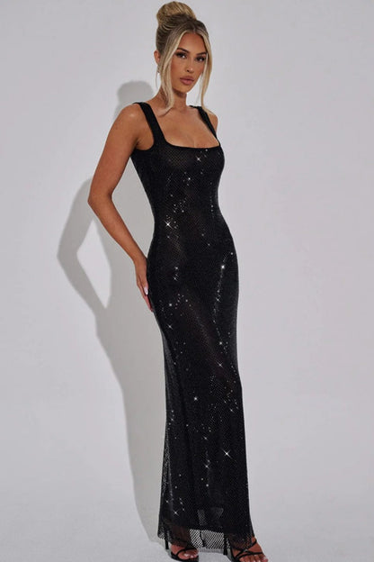 Vestido de fiesta ajustado con lentejuelas y pedrería