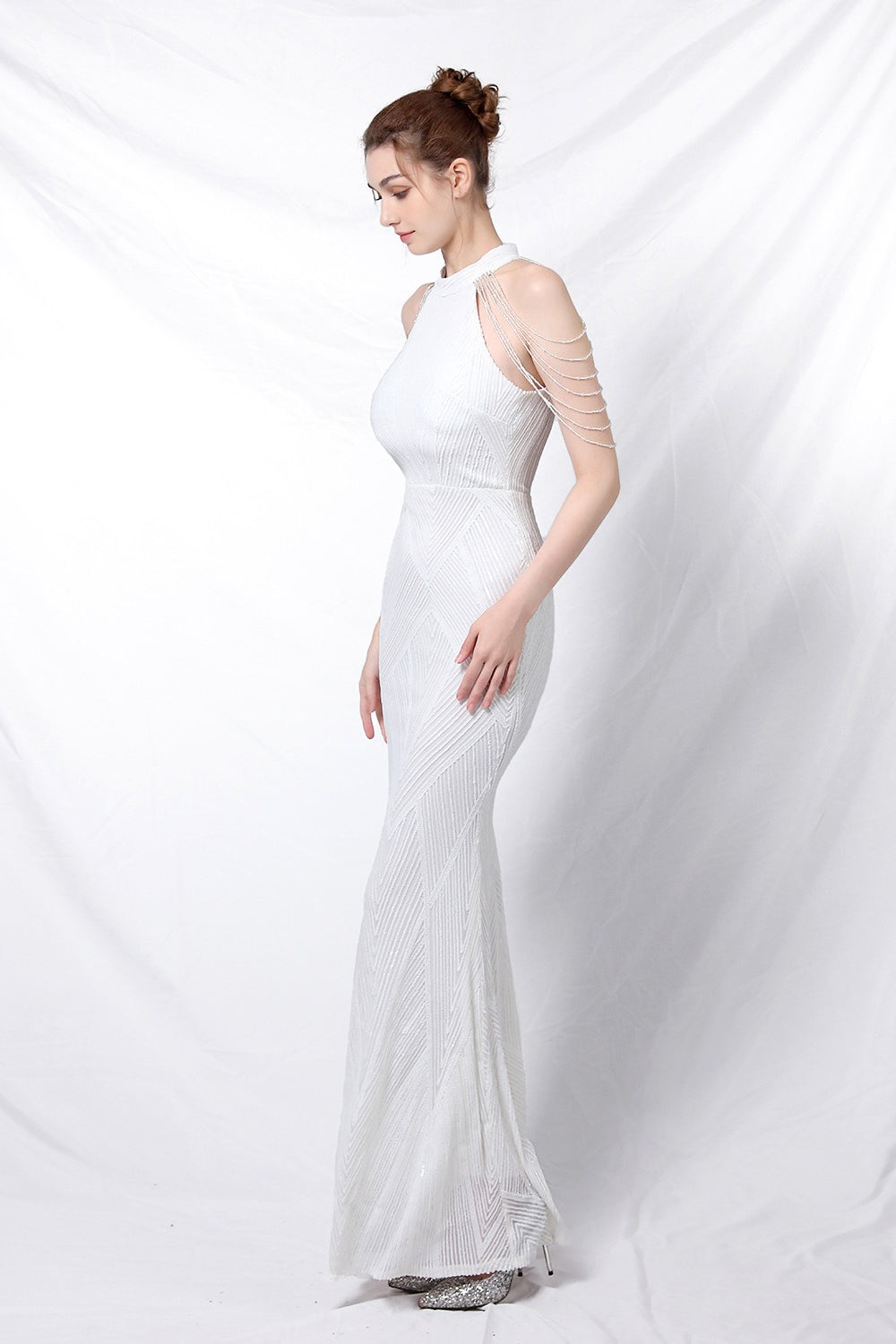 Vestido de fiesta maxi con lentejuelas, escote halter y corte de sirena