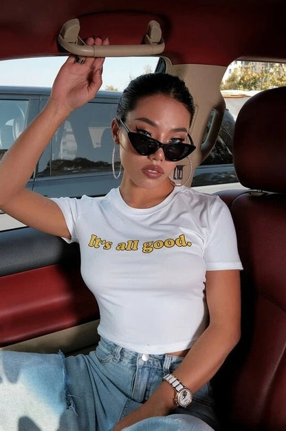 Camiseta Corta Minimalista Estampada con Letras