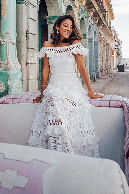 Vestido bohemio elegante con volantes de un solo hombro