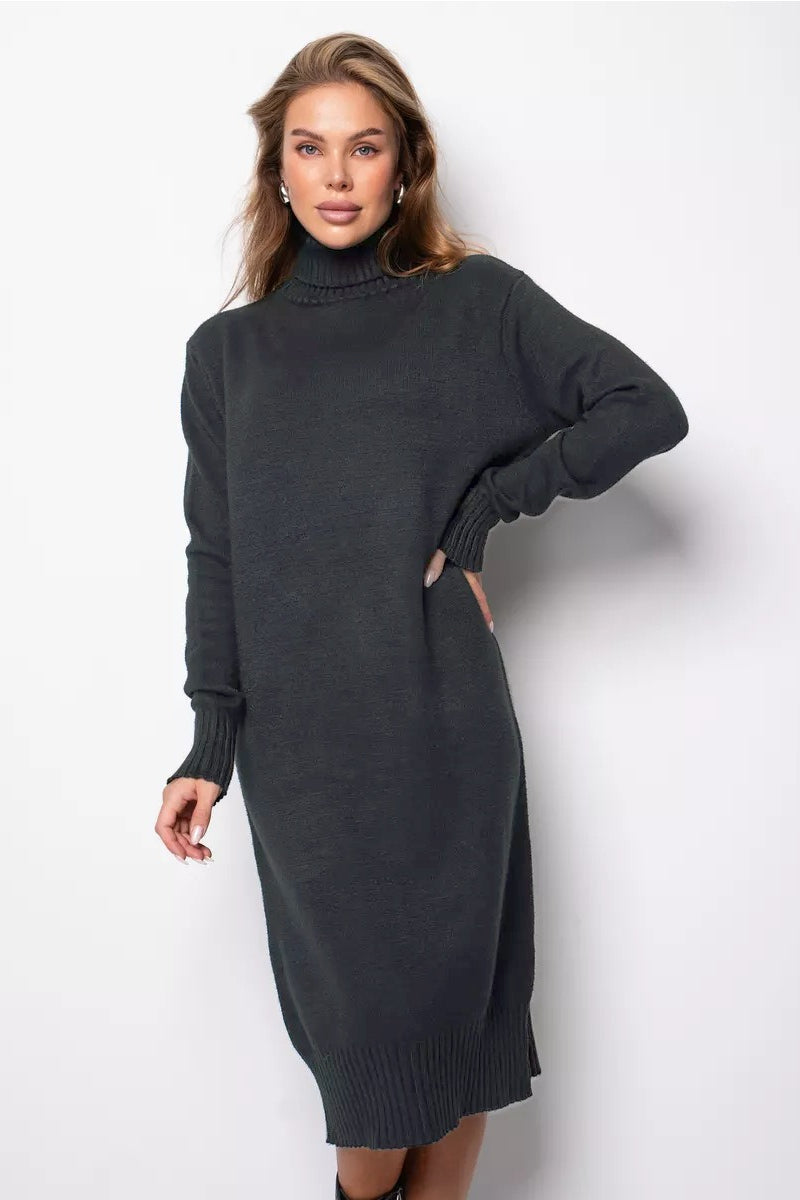 Vestido suéter de cuello alto holgado