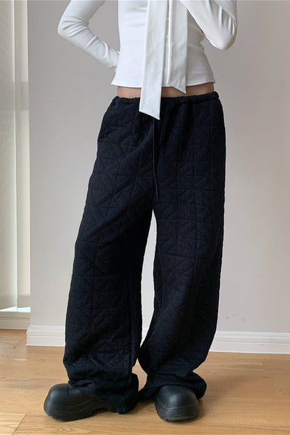 Pantalones térmicos gruesos acolchados con forma de diamante y cordón