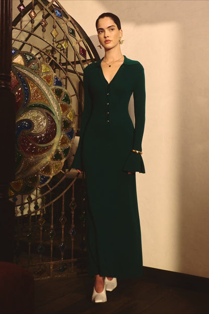 Vestido de punto elegante con cuello