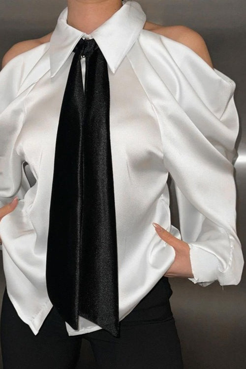 Blusa de manga larga con cuello elegante y profesional
