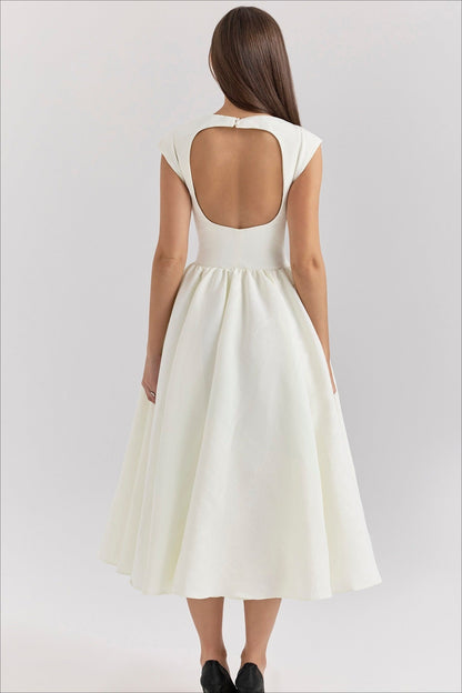 Vestido midi minimalista liso sin espalda con vuelo