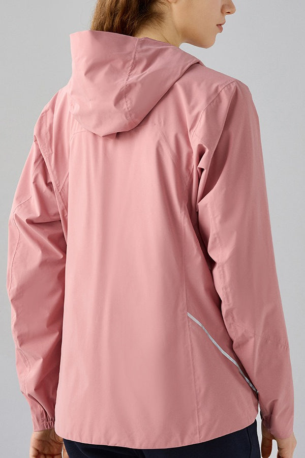 Chaqueta con capucha cortavientos con forro polar