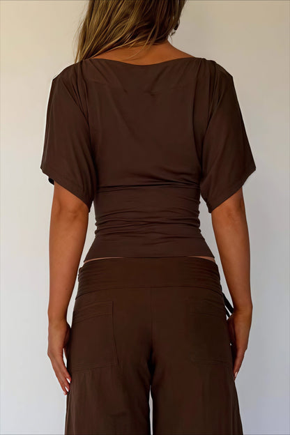 Blusa corta ajustada con un solo hombro
