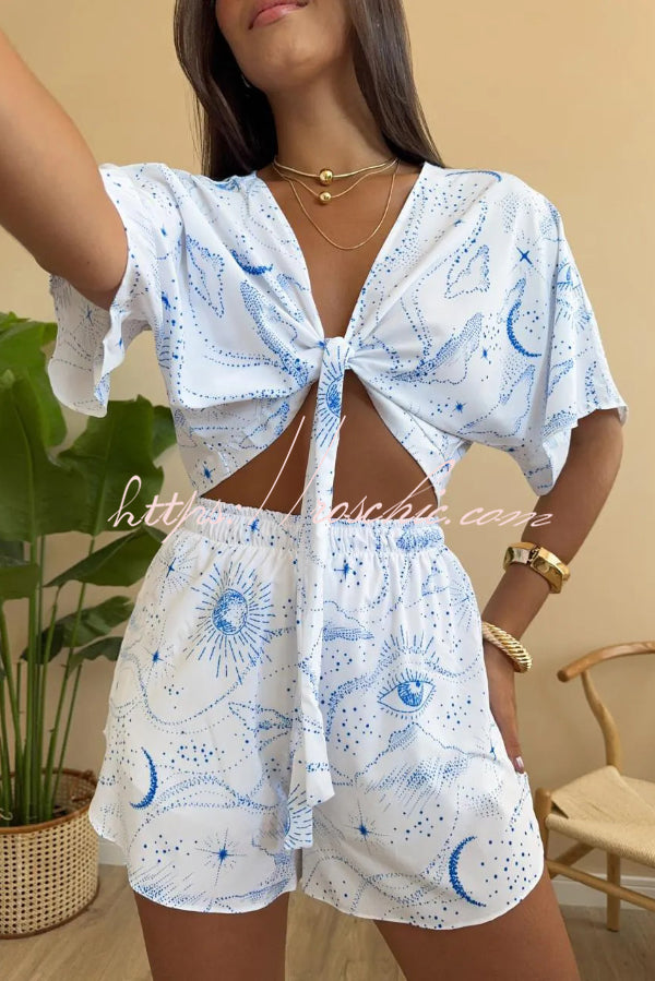 Unique Printed V-neck Short-sleeved Tie-front Top and Elastic Waist Casual Shorts Set