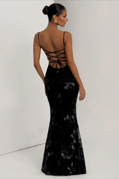 Vestido de graduación sólido con apliques 3D, almohadilla de hueso y espalda con lazo