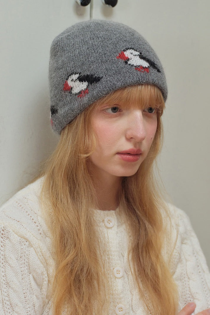 Gorro de punto con patrón de pájaros y bloques de color de mezcla de pelo de conejo