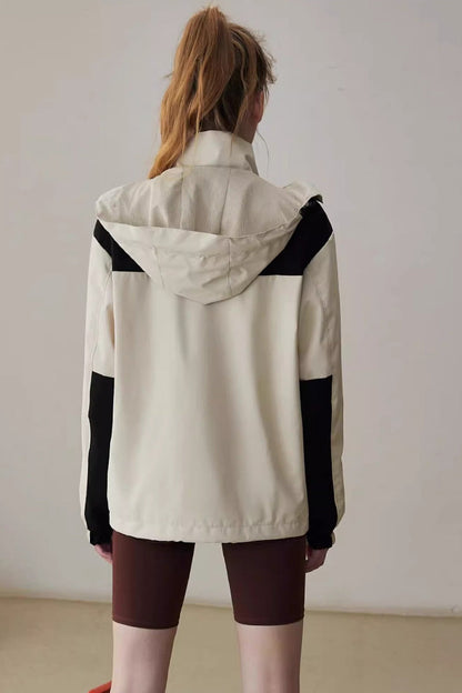 Chaqueta atlética profesional cortavientos e impermeable para yoga y running