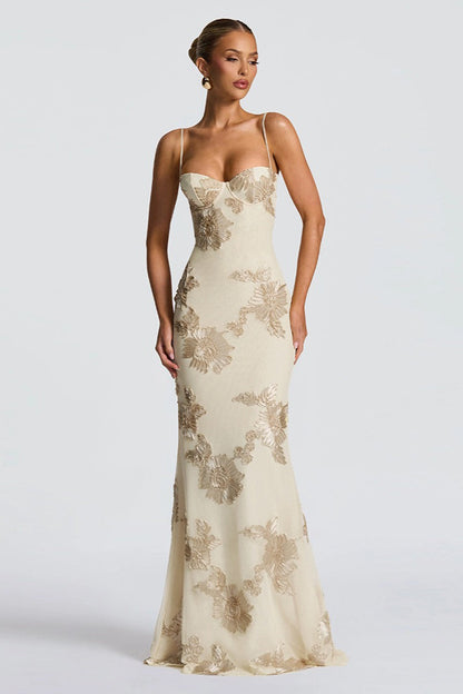 Chic Open-Back Maxi Party Dress