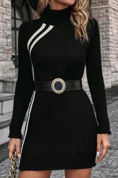Vestido de punto de manga larga entallado