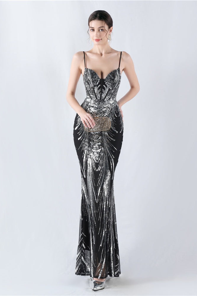 Vestido formal con lentejuelas bordadas y varillas