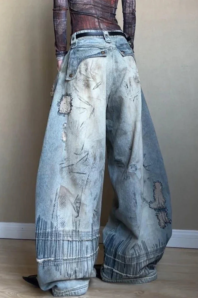 Pantalones vaqueros de pernera ancha con bordado de aguja