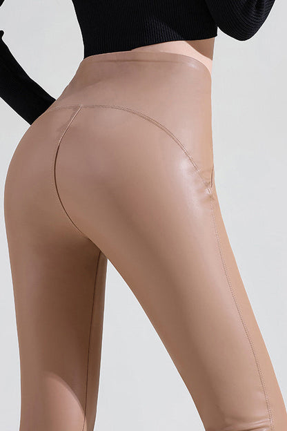 Leggings de imitación piel con forro polar
