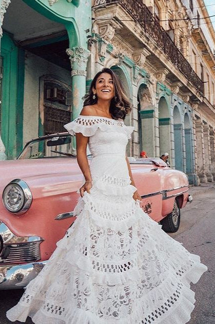 Vestido bohemio elegante con volantes de un solo hombro