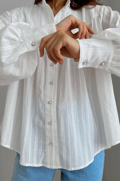 Blusa de cuello mao de jacquard de algodón blanco