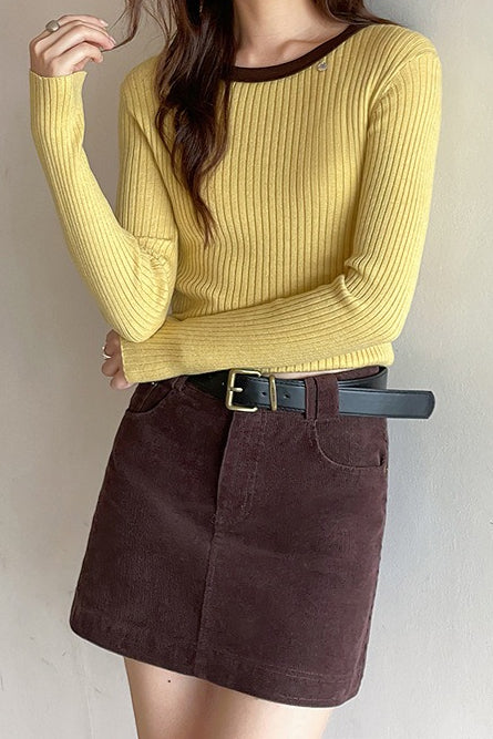 Falda retro de pana con corte en A