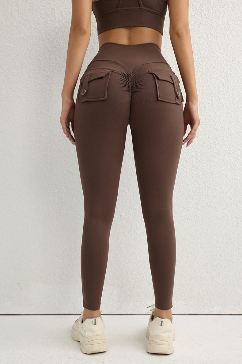Leggings con botón utilitario de talle alto y efecto push-up