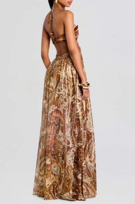 Vestido bohemio plisado con cordones y sin tirantes