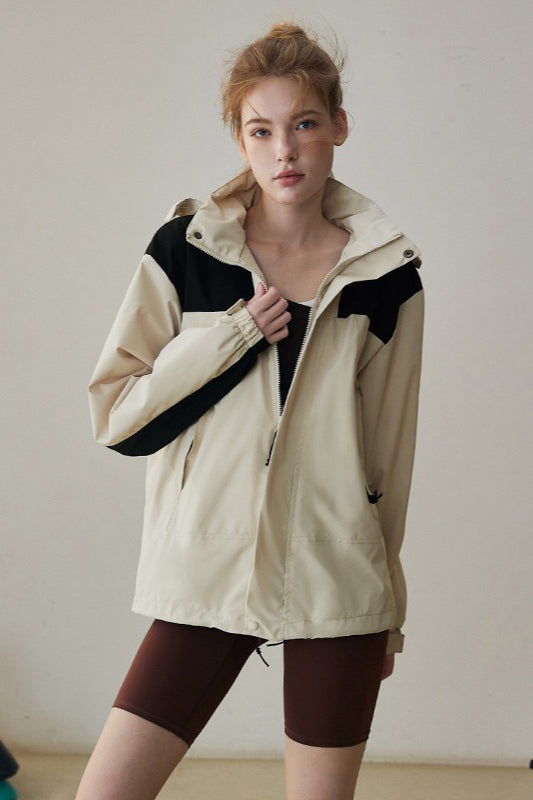 Chaqueta atlética profesional cortavientos e impermeable para yoga y running