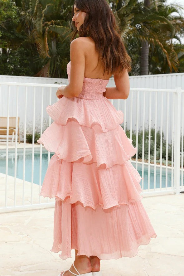 Vestido midi escalonado con volantes, sin tirantes, sin espalda, a la moda