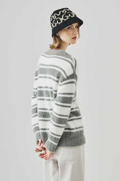 Loose Fit V Neck Knit Sweater