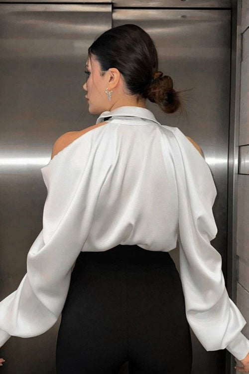 Blusa de manga larga con cuello elegante y profesional