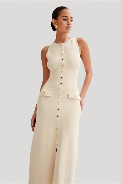 Vestido de punto sin mangas con cuello redondo