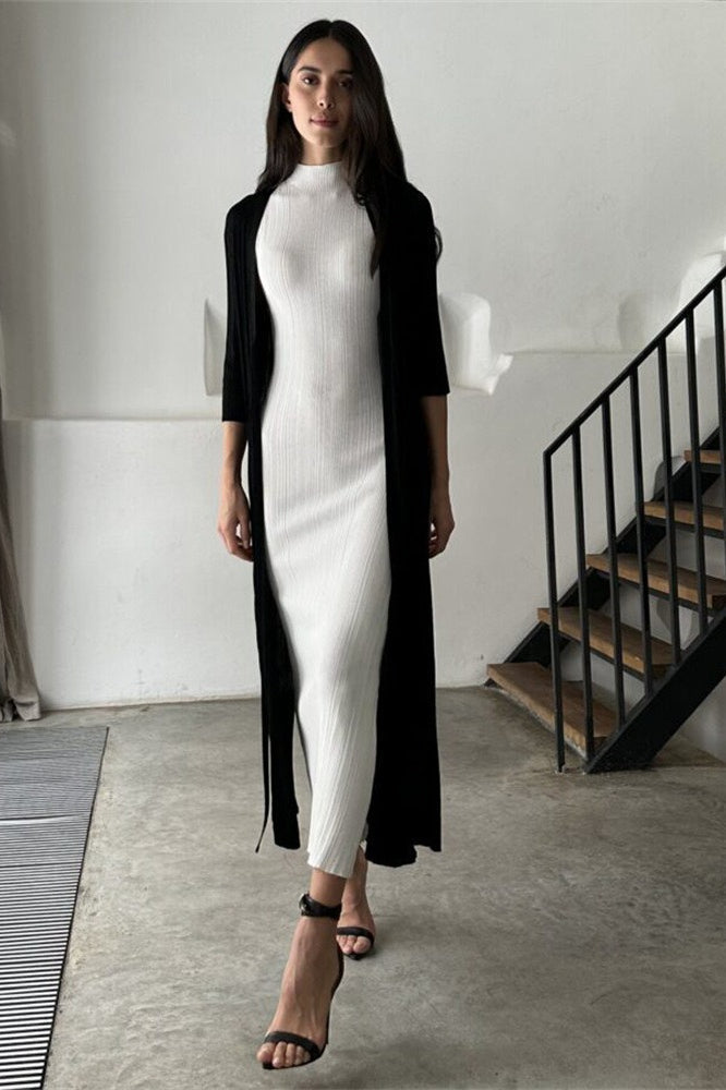 Vestido de suéter de punto de cuello alto sin mangas
