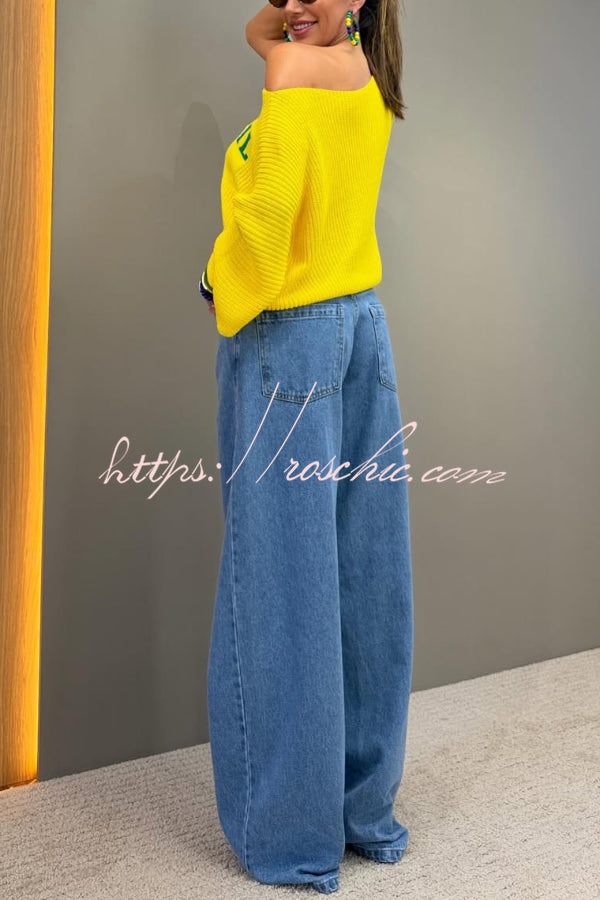 World Cup Letter Jacquard Loose-fitting Sloping Shoulders Cropped Knit Top