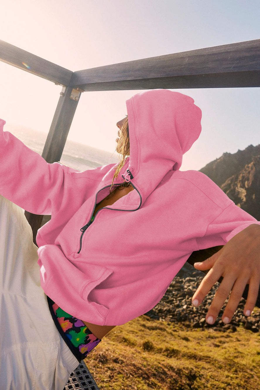 Sudadera corta deportiva lisa con cordón ajustable