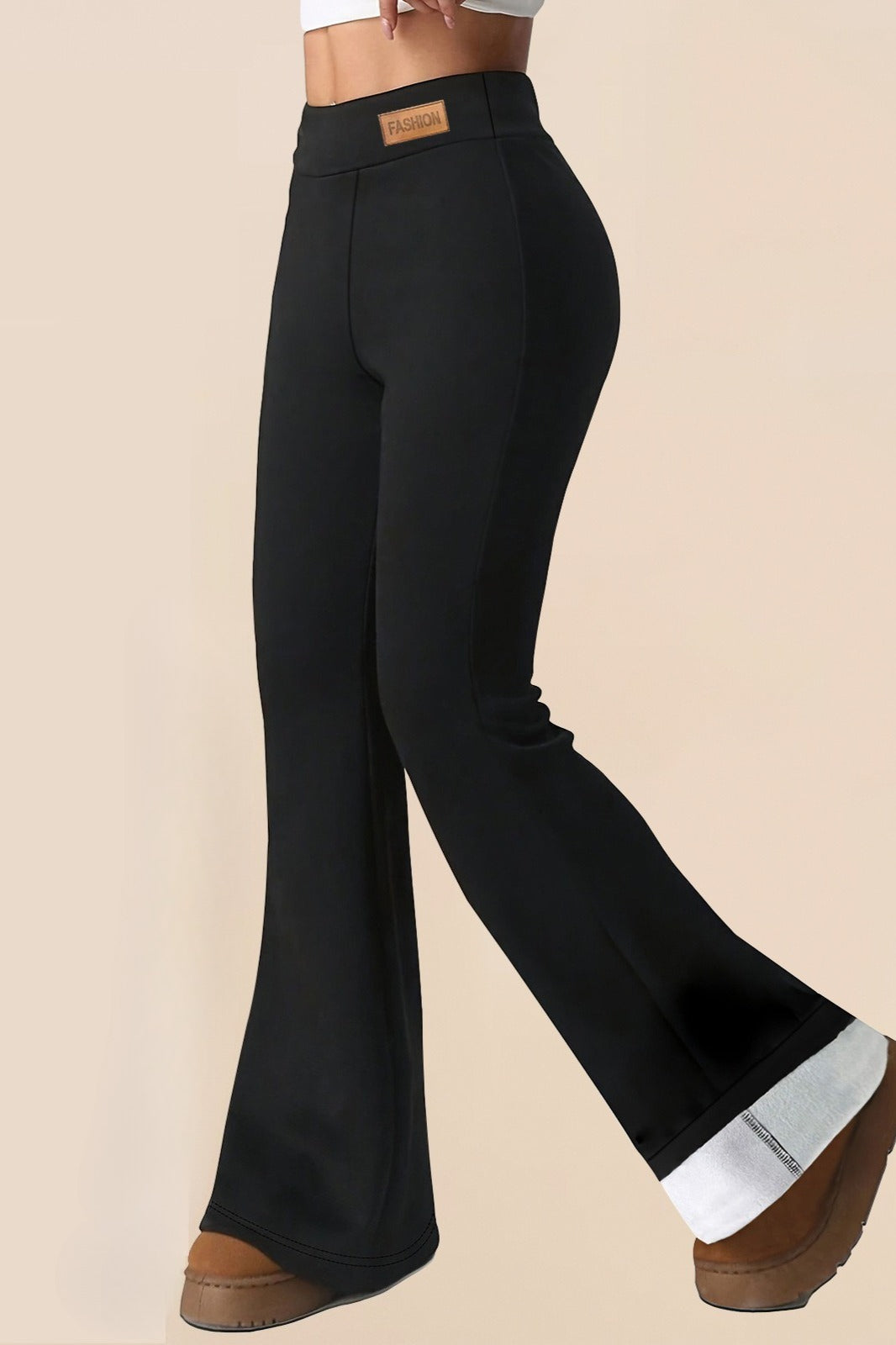 Leggings acampanados térmicos de tiro alto que realzan los glúteos